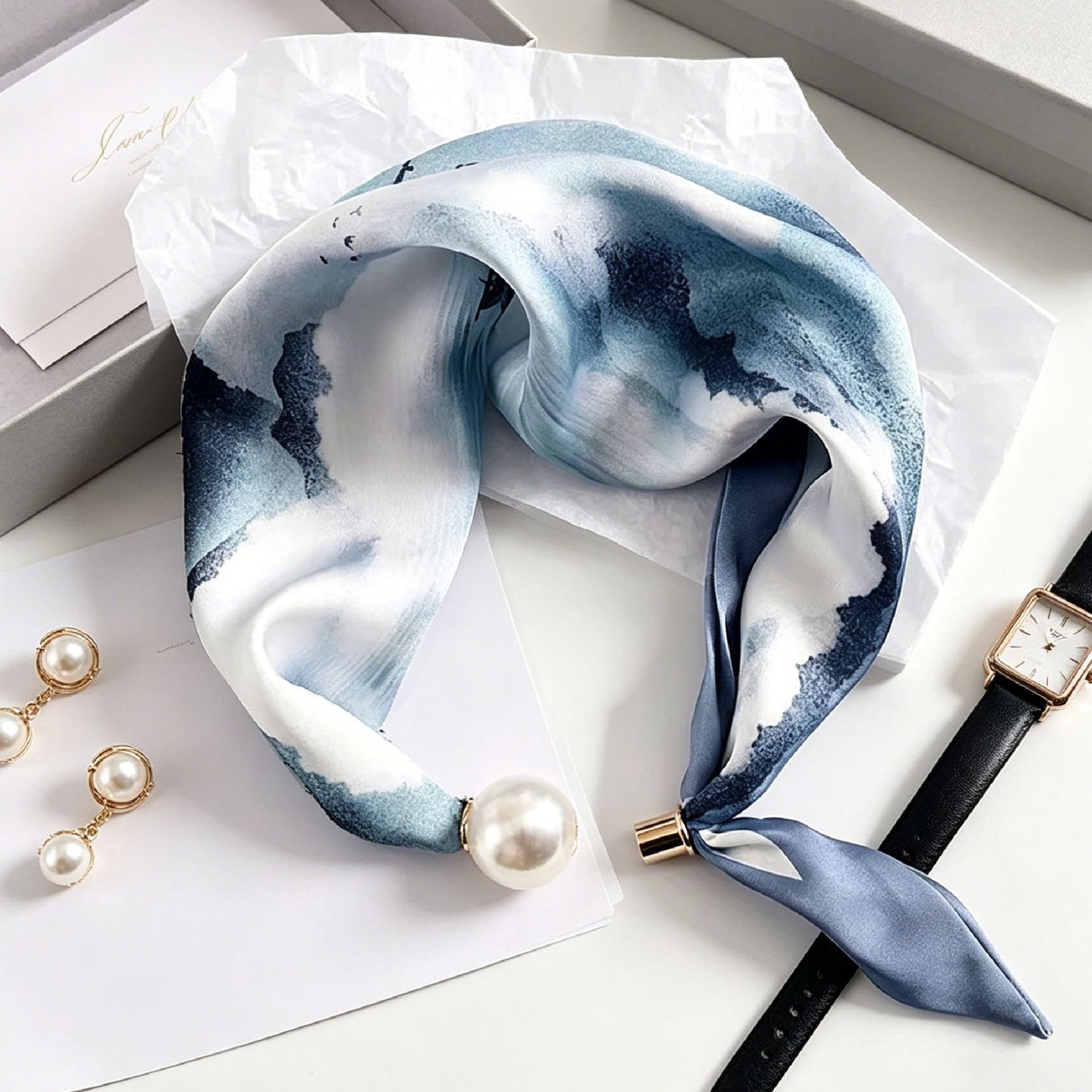 Écharpe Magnétique de Luxe en  - Ascot Neck Scarf avis et prix