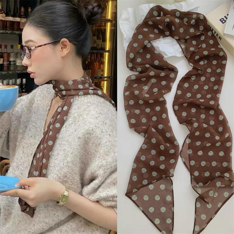 Écharpe en soie à pois et impr - Ascot Neck Scarf avis et prix